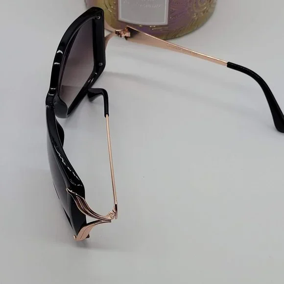 Eazy Breezy Woman's Sunglasses - Picture 2 of 8